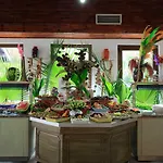 Club Akman Hotel