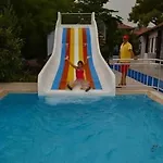 Club Akman Otel 4*