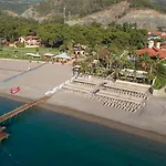 Club Akman فندق كمر