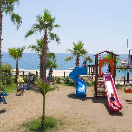 فندق Club Akman كمر
